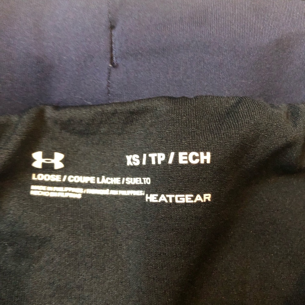 Navy Blue under armor shorts size extra small